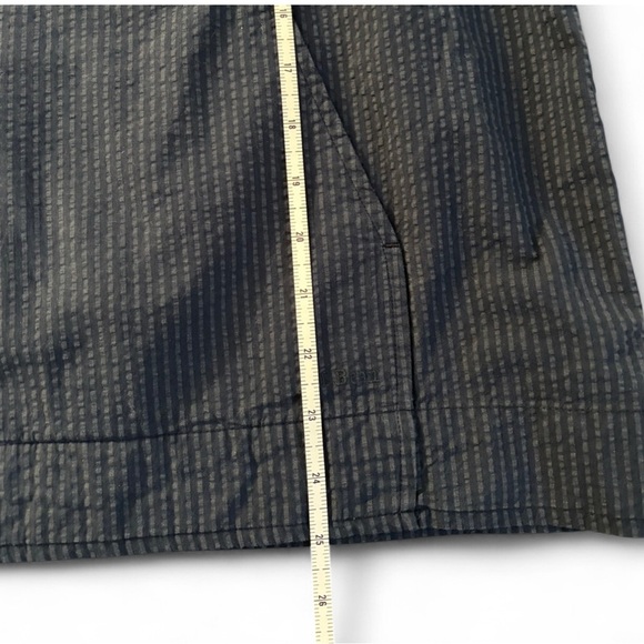 L.L. Bean Gray and Black Lightweight Shirt Jacket - Picture 4 of 7